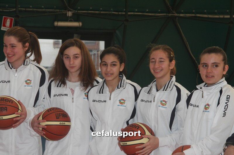 120218 basket 015_tn.jpg